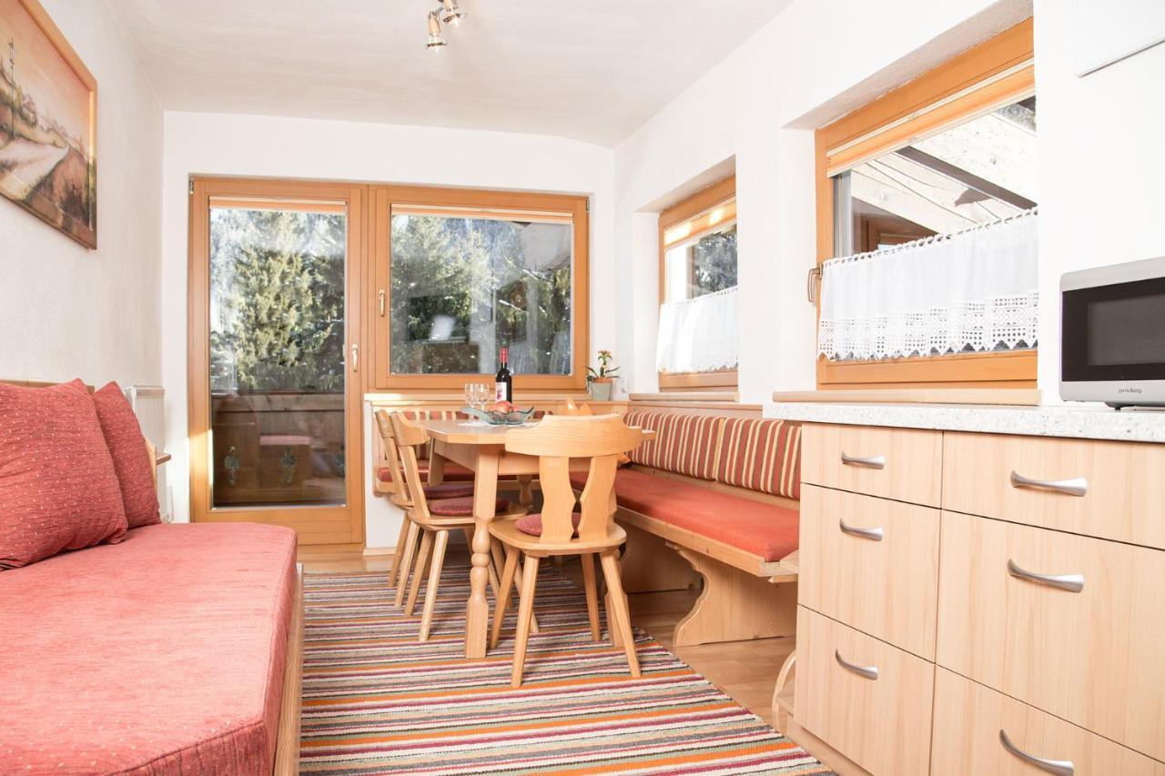 ניוסטיפט אים סטובאיטל Landhaus Maria מראה חיצוני תמונה